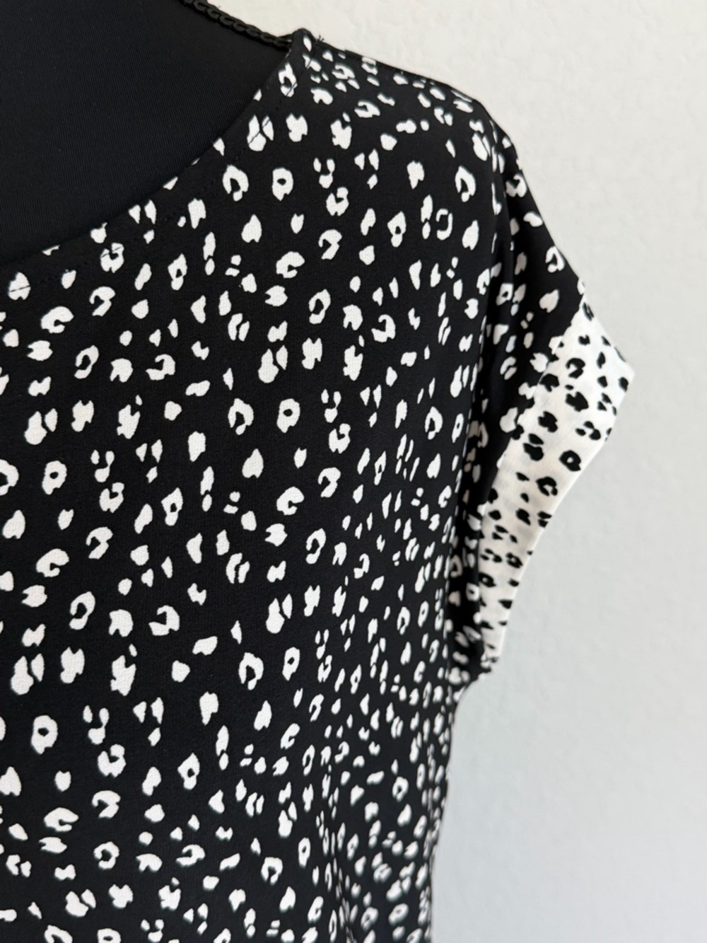 EUC WHBM Darling Black and White Animal Print‎ Dress, Small - Picture 6 of 16